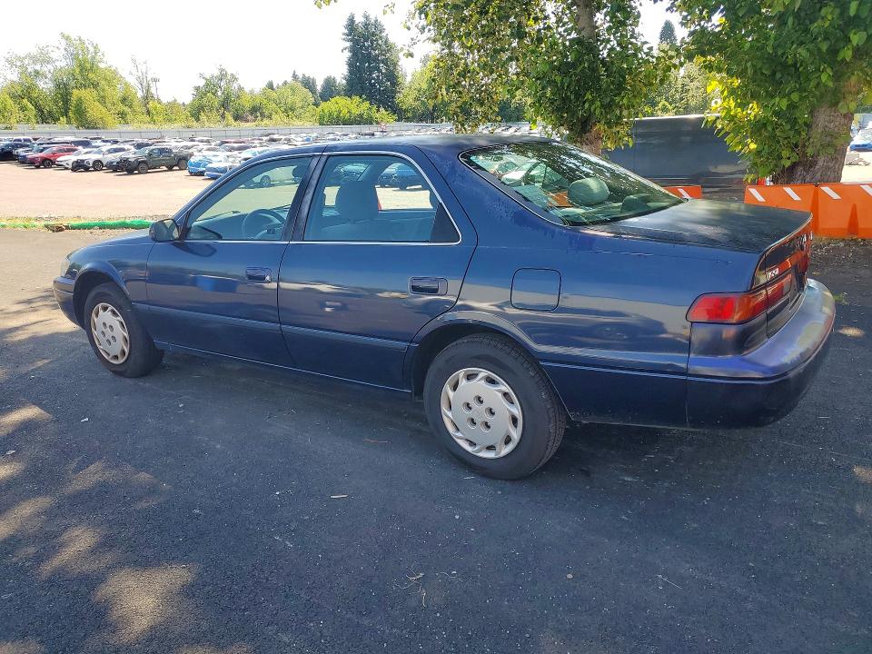 55392656 :رقم المزاد ، JT2BG22K1V0013256 vin ، 1997 Toyota Camry مزاد بيع