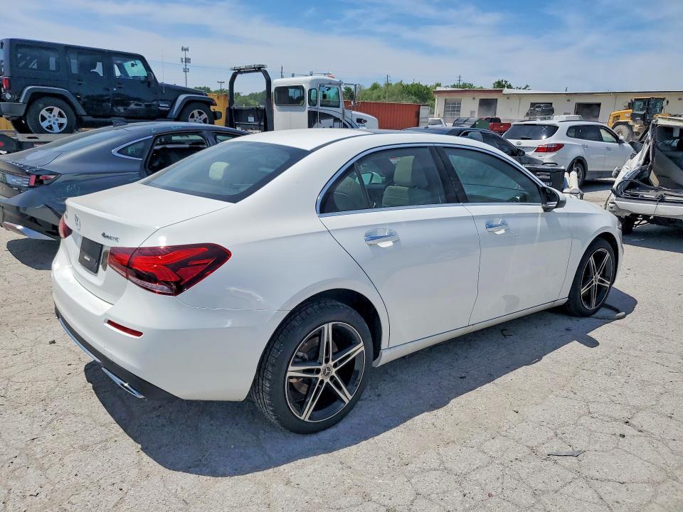 54284336 :رقم المزاد ، W1K3G4FB4LJ224126 vin ، 2020 Mercedes-benz A مزاد بيع