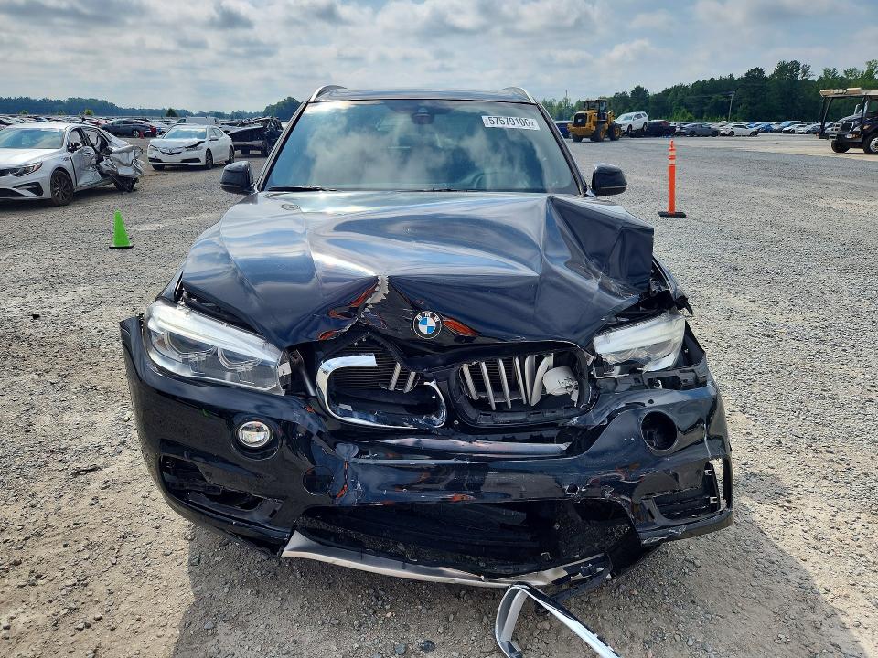 57579106 :رقم المزاد ، 5UXKR0C58J0Y05637 vin ، 2018 Bmw X5 مزاد بيع