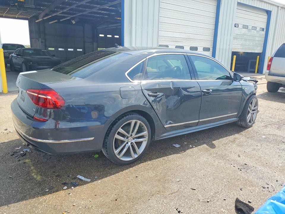 2017 Volkswagen Passat მანქანა იყიდება აუქციონზე, vin: 1VWDT7A30HC050270, აუქციონის ნომერი: 56933986