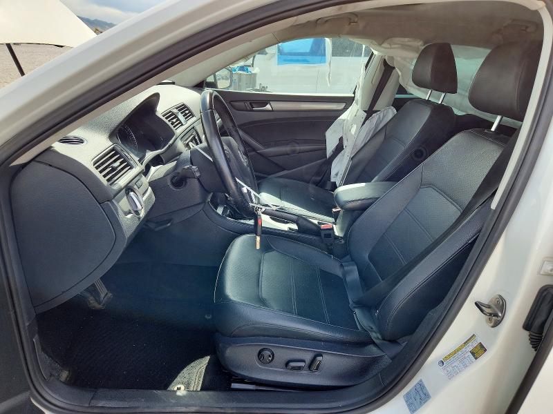 2014 Volkswagen Passat მანქანა იყიდება აუქციონზე, vin: 1VWBN7A36EC052800, აუქციონის ნომერი: 85983555