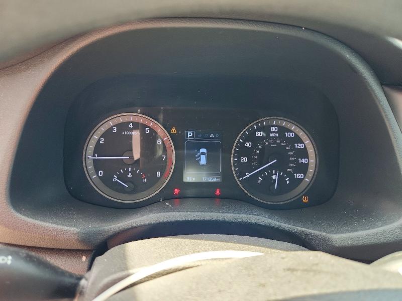 2017 Hyundai Tucson მანქანა იყიდება აუქციონზე, vin: KM8J23A4XHU538240, აუქციონის ნომერი: 55470536