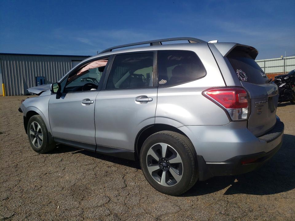 55891286 :رقم المزاد ، JF2SJAECXHH409233 vin ، 2017 Subaru Forester مزاد بيع