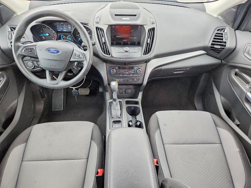 Продажа на аукционе авто 2017 Ford Escape, vin: 1FMCU9GD4HUE90490, номер лота: 55956866