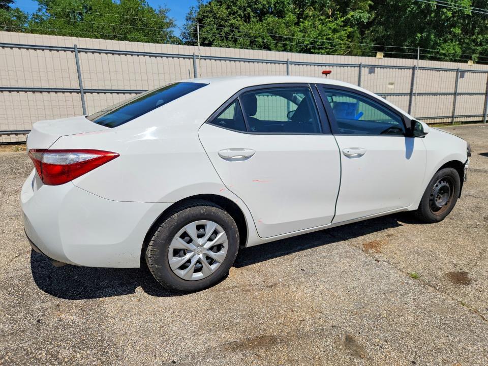 56316776 :رقم المزاد ، 5YFBURHE0FP340717 vin ، 2015 Toyota Corolla مزاد بيع