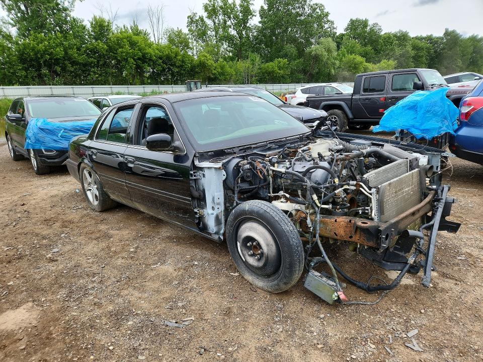 2003 Mercury Marauder მანქანა იყიდება აუქციონზე, vin: 2MEHM75V23X615318, აუქციონის ნომერი: 57636716