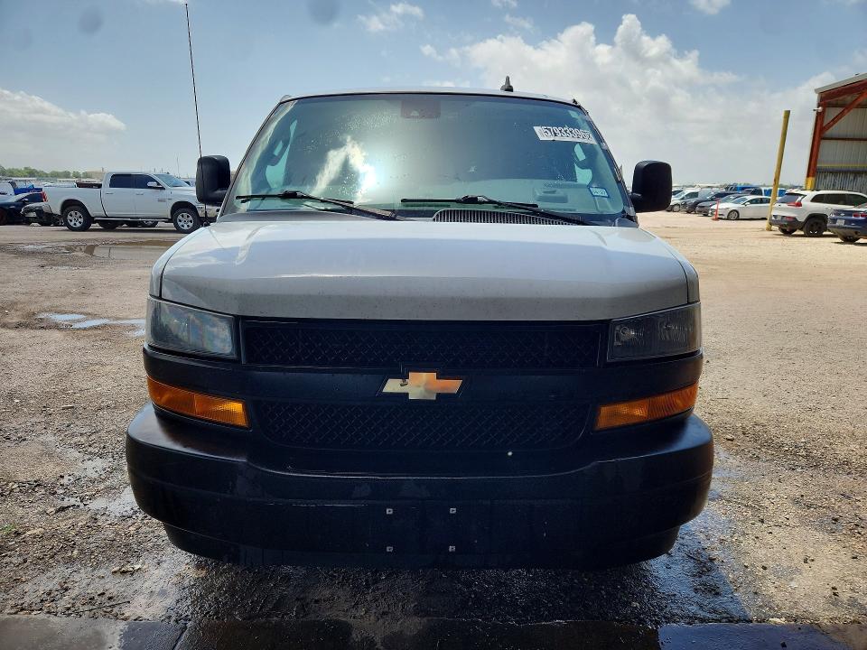 Продаж на аукціоні авто 2022 Chevrolet Express G2500, vin: 1GCWGAFP3N1138617, номер лоту: 57933396
