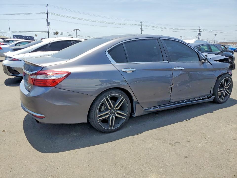 Продажа на аукционе авто 2017 Honda Accord, vin: 1HGCR2F18HA251399, номер лота: 56527366