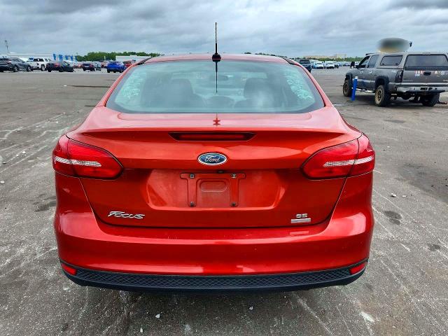 57725036 :رقم المزاد ، 1FADP3FEXJL281800 vin ، 2018 Ford Focus مزاد بيع