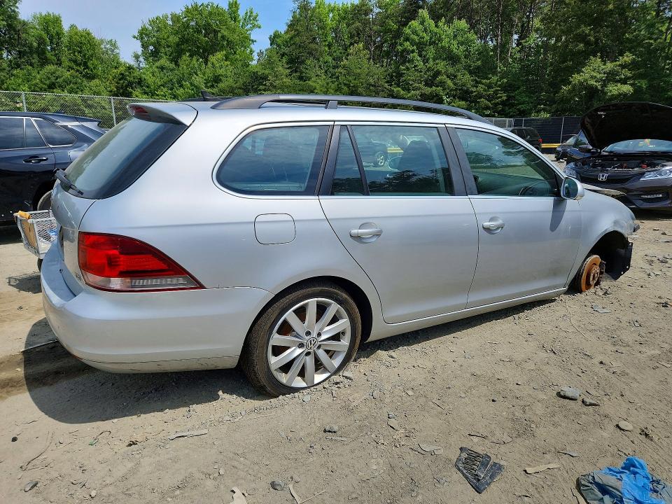 55915076 :رقم المزاد ، 3VWPL7AJXDM696954 vin ، 2013 Volkswagen Jetta مزاد بيع