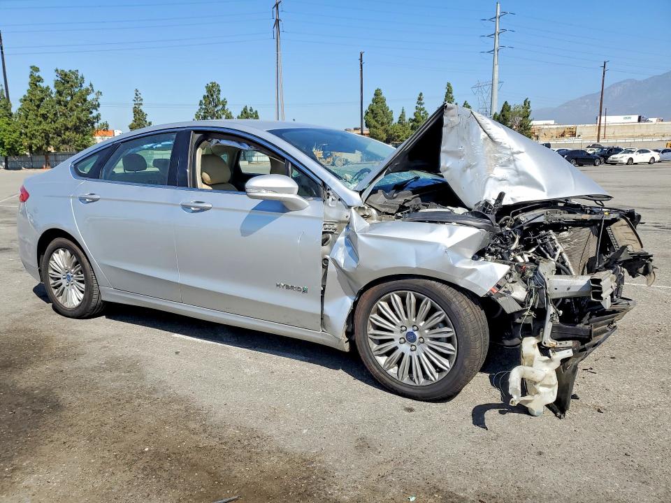 57063046 :رقم المزاد ، 3FA6P0LU2DR157383 vin ، 2013 Ford Fusion مزاد بيع