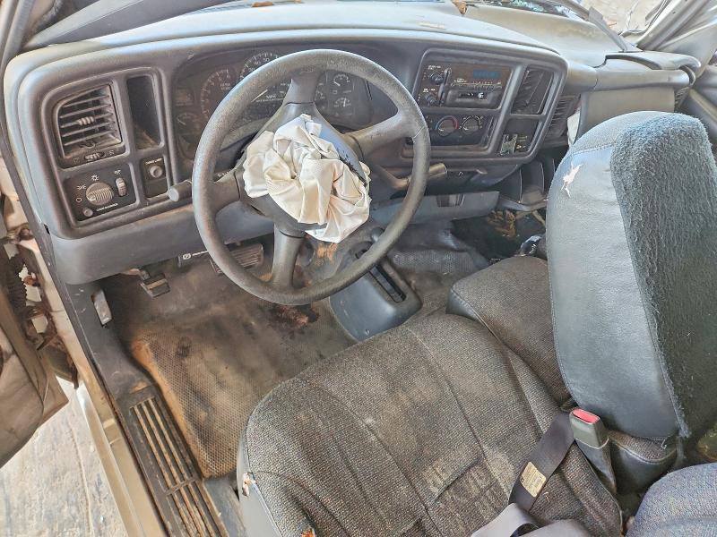 Продаж на аукціоні авто 2000 Chevrolet Silverado, vin: 1GCGK29U9YE140430, номер лоту: 57491706