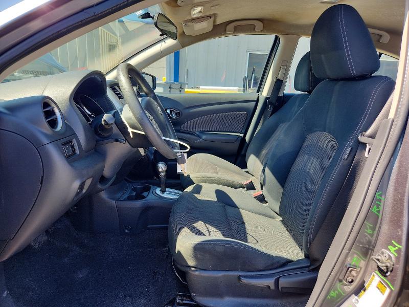 58381186 :رقم المزاد ، 3N1CN7AP4GL875083 vin ، 2016 Nissan Versa مزاد بيع