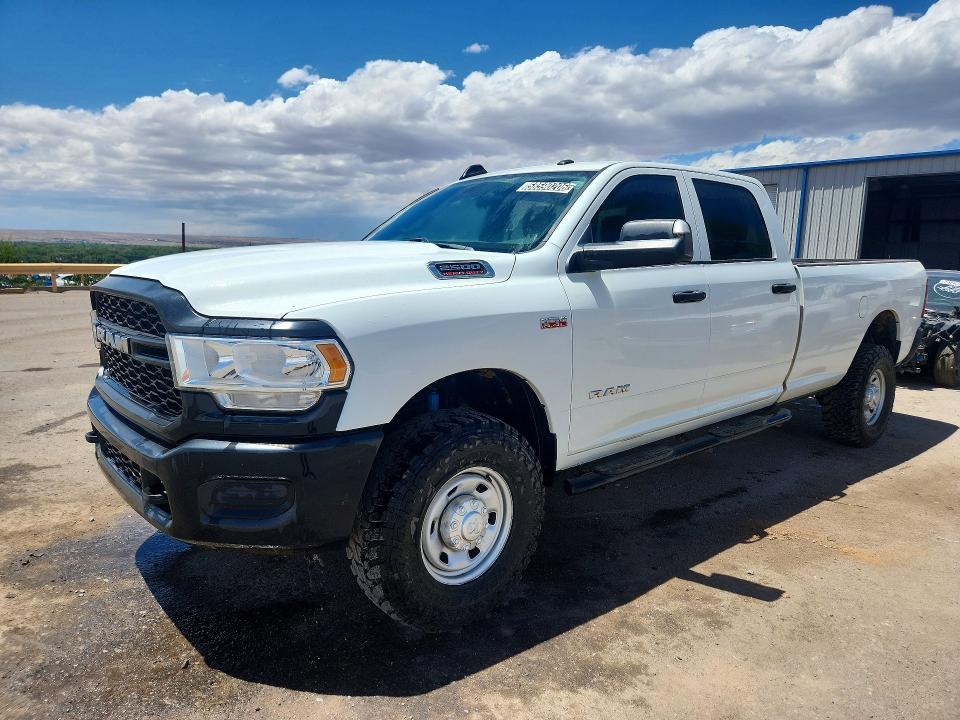 Продажа на аукционе авто 2022 Ram 2500, vin: 3C6UR5HJ6NG342855, номер лота: 58590206
