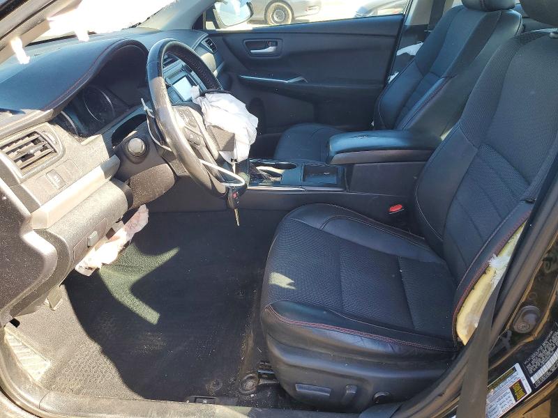 55898086 :رقم المزاد ، 4T1BF1FKXHU677644 vin ، 2017 Toyota Camry مزاد بيع