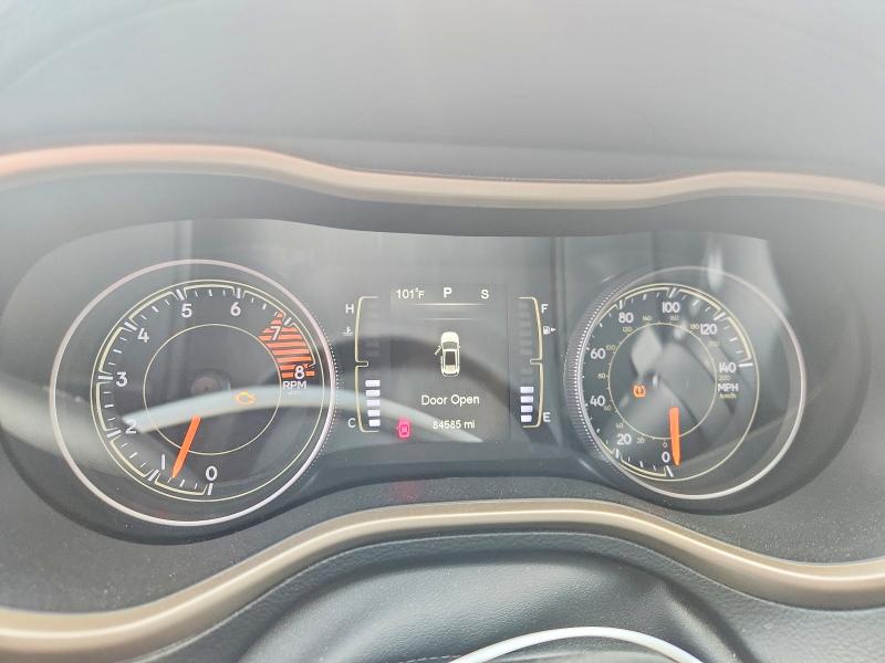 2016 Jeep Cherokee მანქანა იყიდება აუქციონზე, vin: 1C4PJMCS2GW118977, აუქციონის ნომერი: 56985386