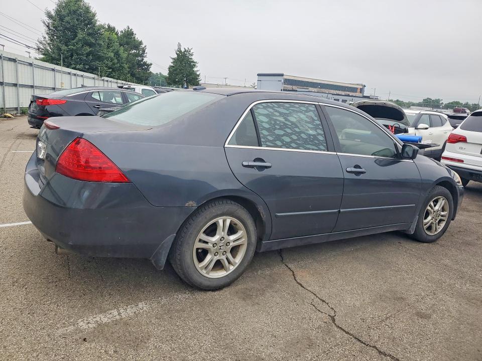 56965916 :رقم المزاد ، 1HGCM56816A172473 vin ، 2006 Honda Accord مزاد بيع