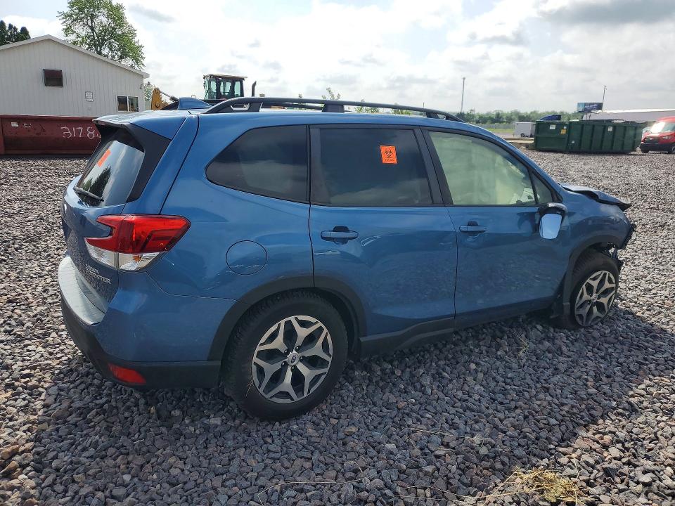 2022 Subaru Forester მანქანა იყიდება აუქციონზე, vin: JF2SKAEC8NH402662, აუქციონის ნომერი: 56479106