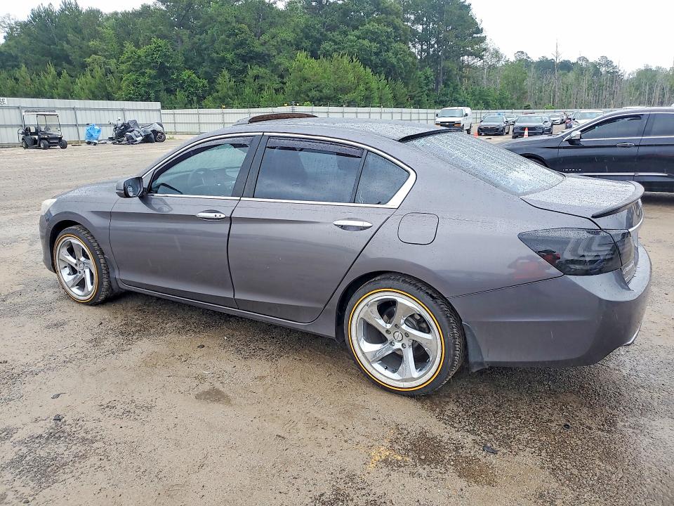 Aukcja sprzedaży 2015 Honda Accord, vin: 1HGCR2F74FA041240, numer aukcji: 55575356