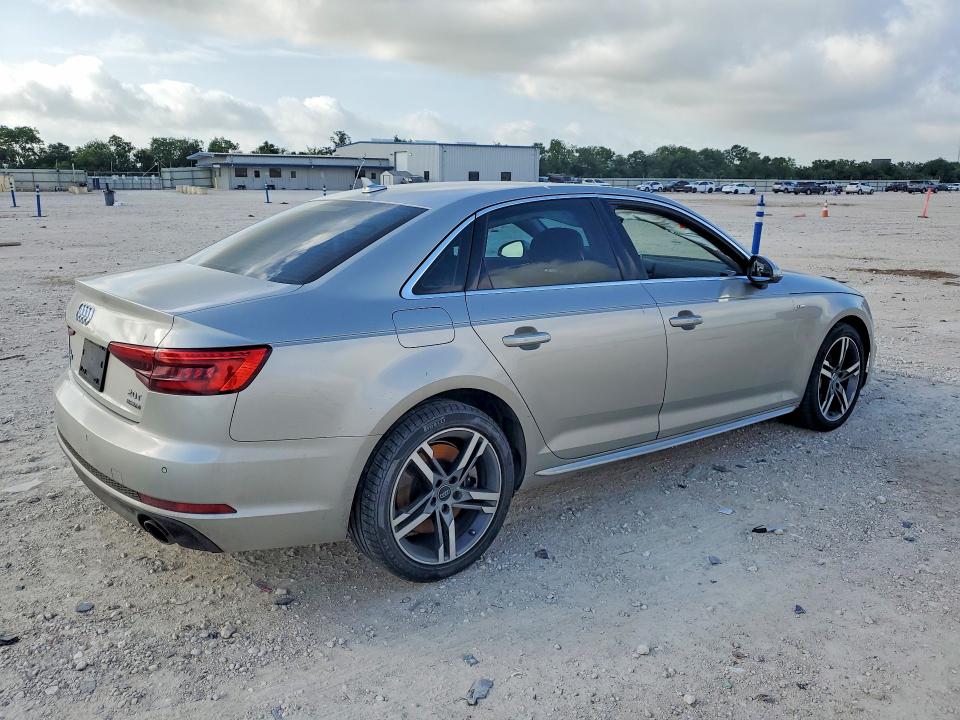 58383256 :رقم المزاد ، WAUFNAF49HN064920 vin ، 2017 Audi A4 مزاد بيع