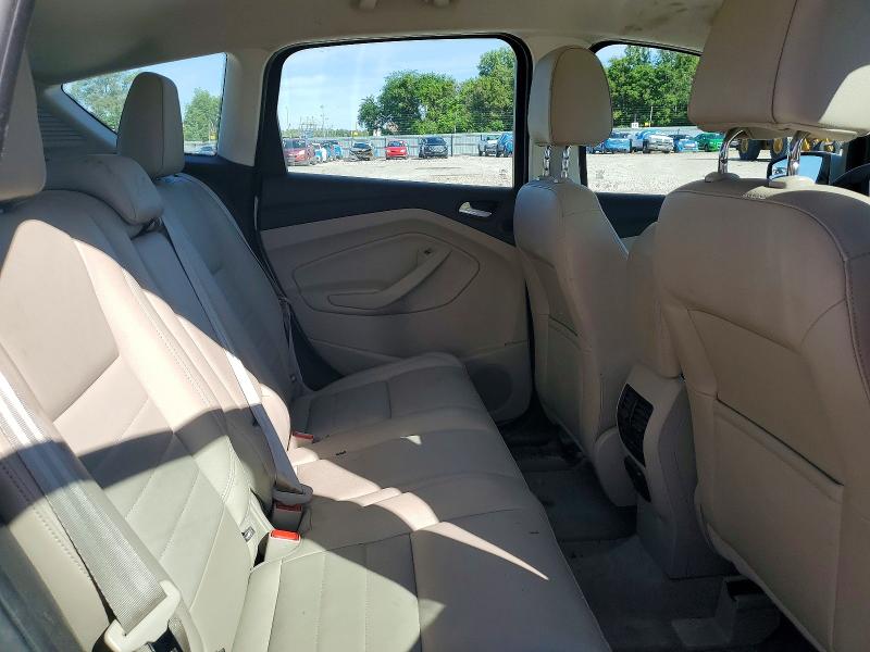 56661266 :رقم المزاد ، 1FADP5BU8EL503166 vin ، 2014 Ford C-max مزاد بيع
