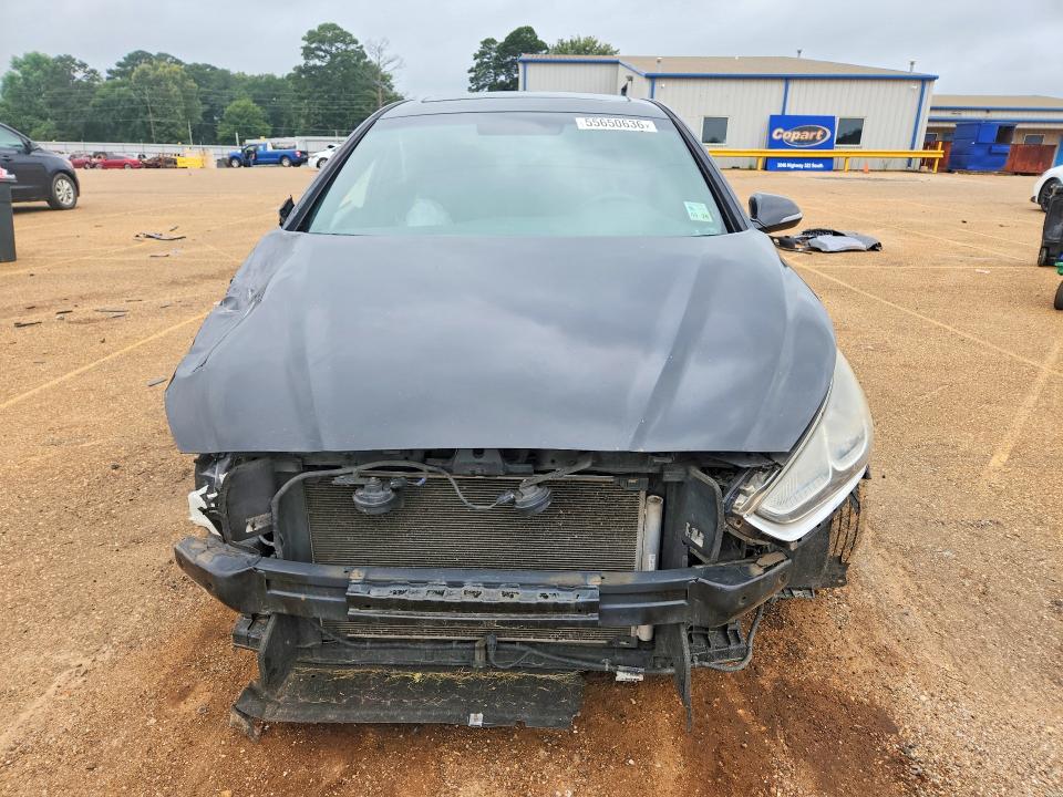 55650636 :رقم المزاد ، 5NPE34AF9JH597922 vin ، 2018 Hyundai Sonata مزاد بيع