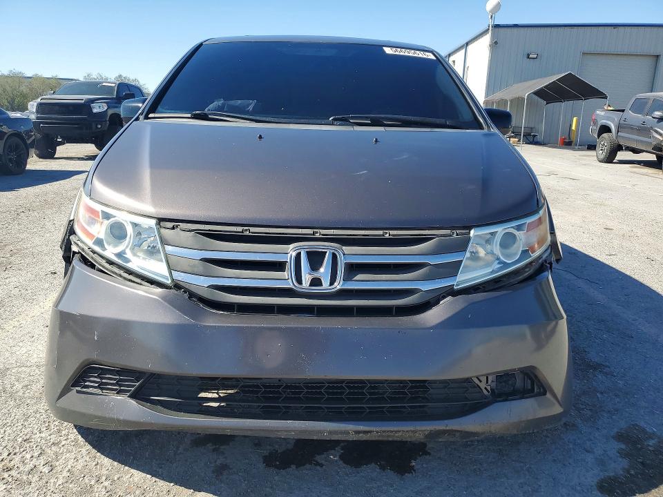 56695616 :رقم المزاد ، 5FNRL5H60CB017018 vin ، 2012 Honda Odyssey مزاد بيع