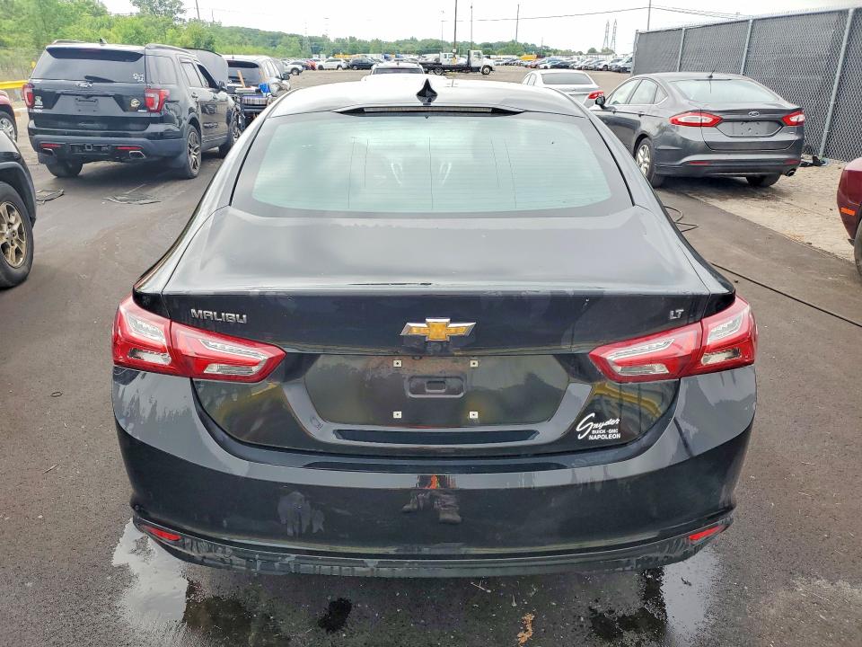 56123606 :رقم المزاد ، 1G1ZD5ST6LF022899 vin ، 2020 Chevrolet Malibu مزاد بيع