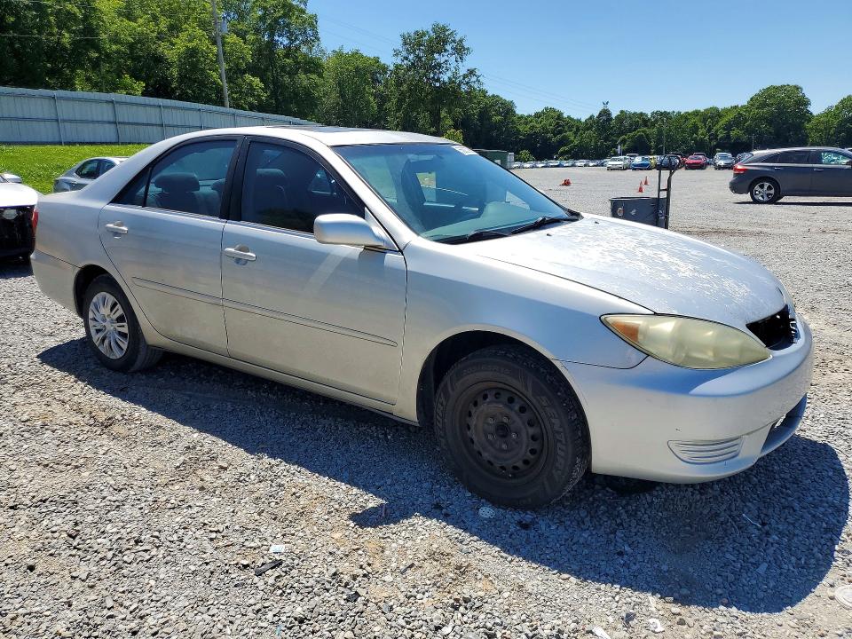 2005 Toyota Camry მანქანა იყიდება აუქციონზე, vin: 4T1BE30K55U529811, აუქციონის ნომერი: 55803796