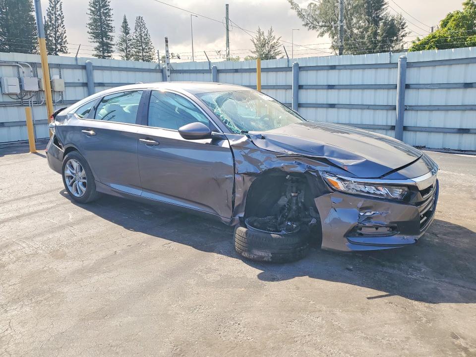 57840616 :رقم المزاد ، 1HGCV1F14KA125831 vin ، 2019 Honda Accord مزاد بيع