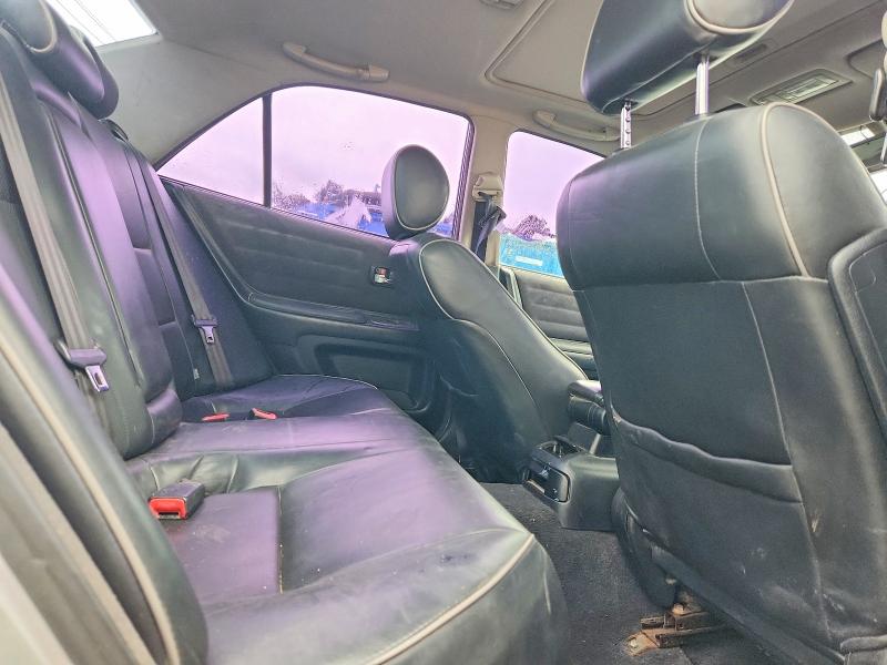 57213616 :رقم المزاد ، JTHBD192420064065 vin ، 2002 Lexus Is مزاد بيع