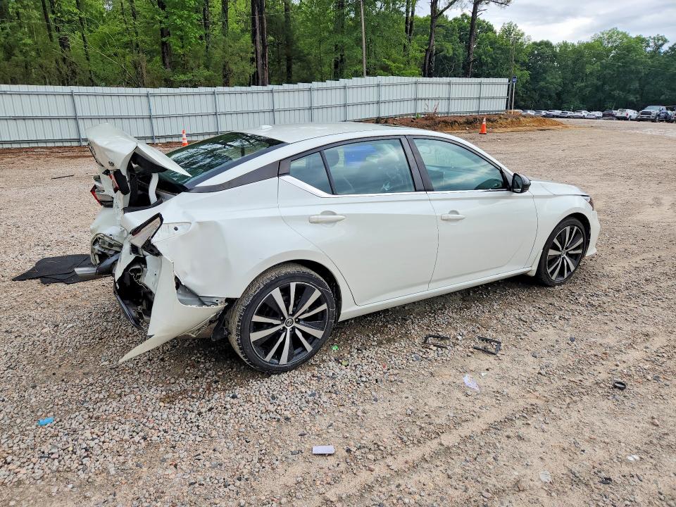 Продаж на аукціоні авто 2021 Nissan Altima, vin: 1N4BL4CW4MN384192, номер лоту: 58436996
