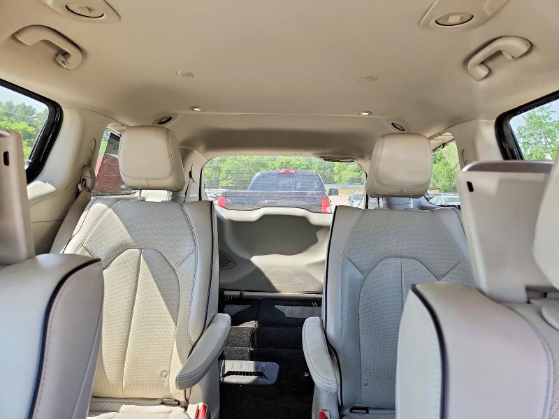 Продажа на аукционе авто 2018 Chrysler Pacifica, vin: 2C4RC1N70JR144830, номер лота: 56024926