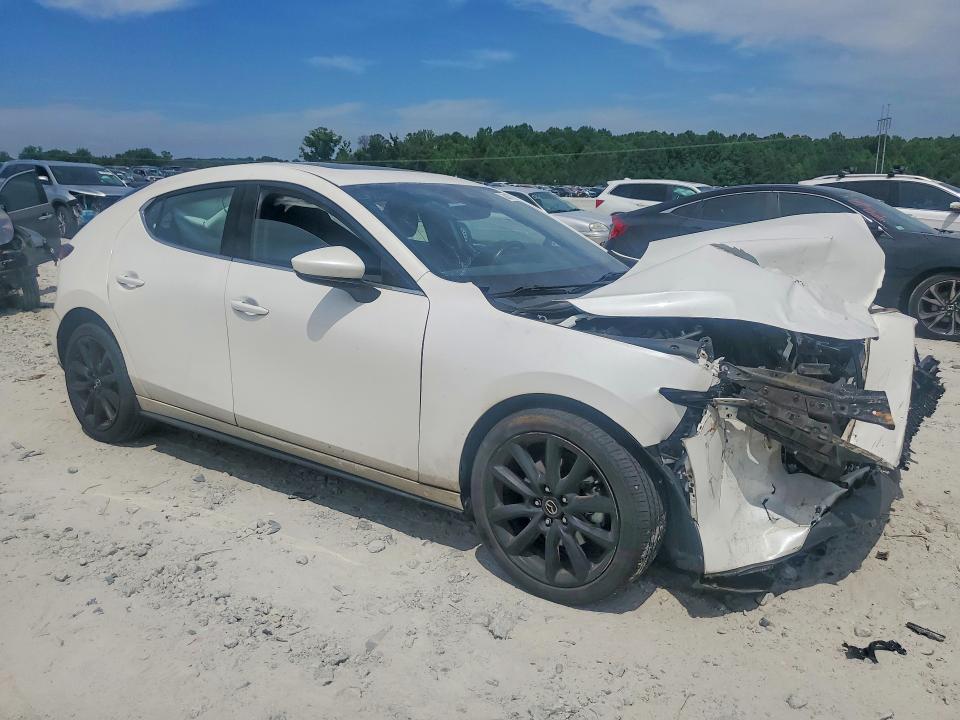 56171756 :رقم المزاد ، JM1BPBML7N1506611 vin ، 2022 Mazda 3 مزاد بيع