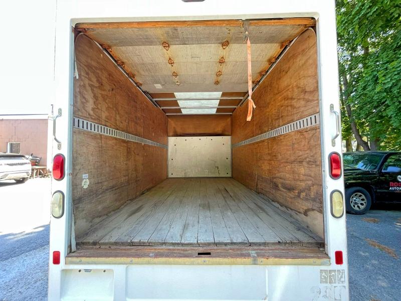 2014 Chevrolet Express G3500 მანქანა იყიდება აუქციონზე, vin: 1GB0G2CG8E1143526, აუქციონის ნომერი: 58535196