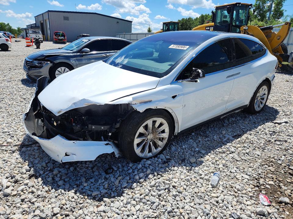 2021 Tesla Model X მანქანა იყიდება აუქციონზე, vin: 5YJXCBE20MF320387, აუქციონის ნომერი: 57380906
