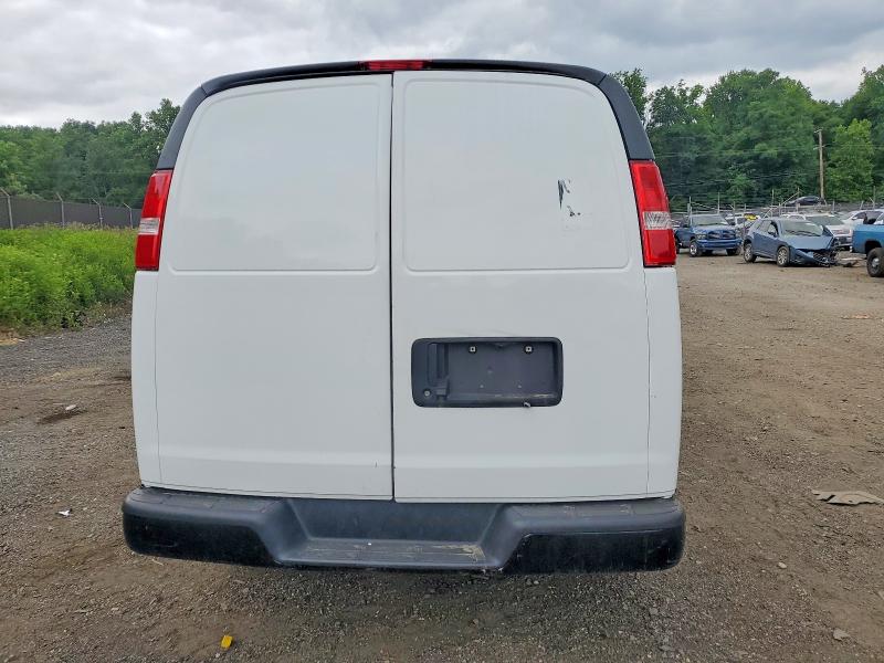 2022 Chevrolet Express 2500 მანქანა იყიდება აუქციონზე, vin: 1GCWGAF1XN1242372, აუქციონის ნომერი: 54882726
