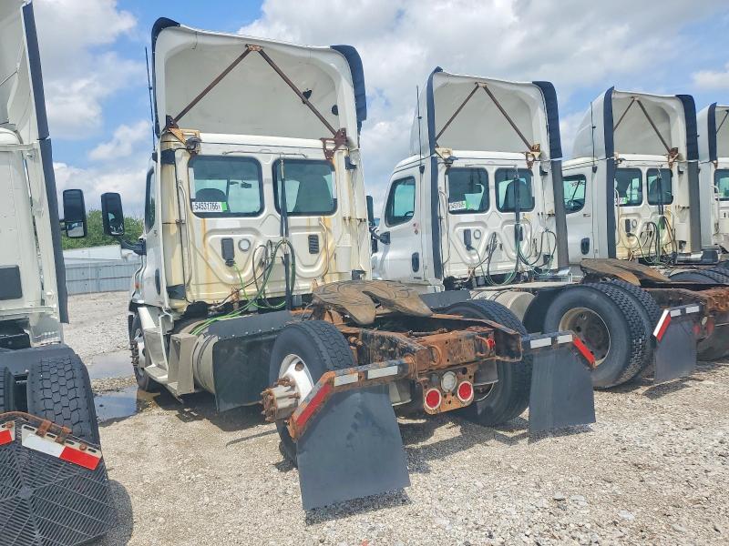 Продаж на аукціоні авто 2016 Freightliner Cascadia 113, vin: 3AKBGADV8GSHB2471, номер лоту: 54531766