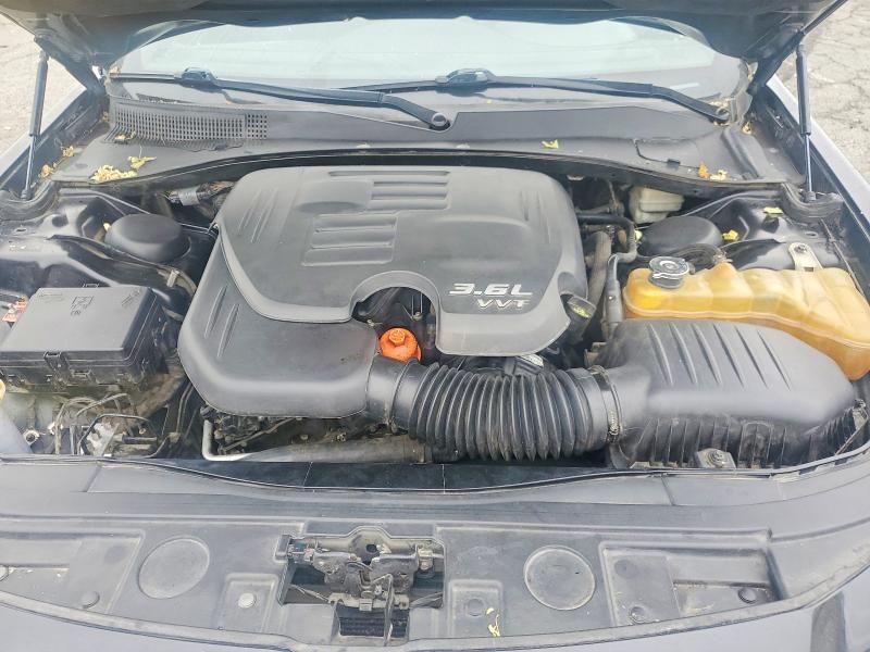 Auction sale of the 2014 Chrysler 300, vin: 2C3CCABGXEH136132, lot number: 58507756