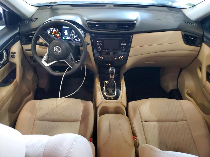 59014106 :رقم المزاد ، KNMAT2MV8HP570053 vin ، 2017 Nissan Rogue مزاد بيع