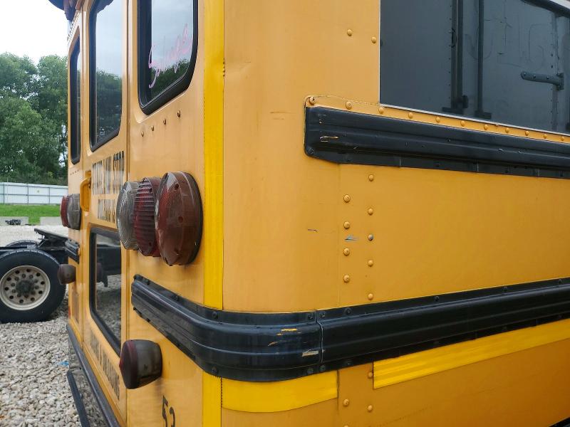 2013 Ic Corporation Ce Series School მანქანა იყიდება აუქციონზე, vin: 4DRBUSKNXDB306808, აუქციონის ნომერი: 58977546
