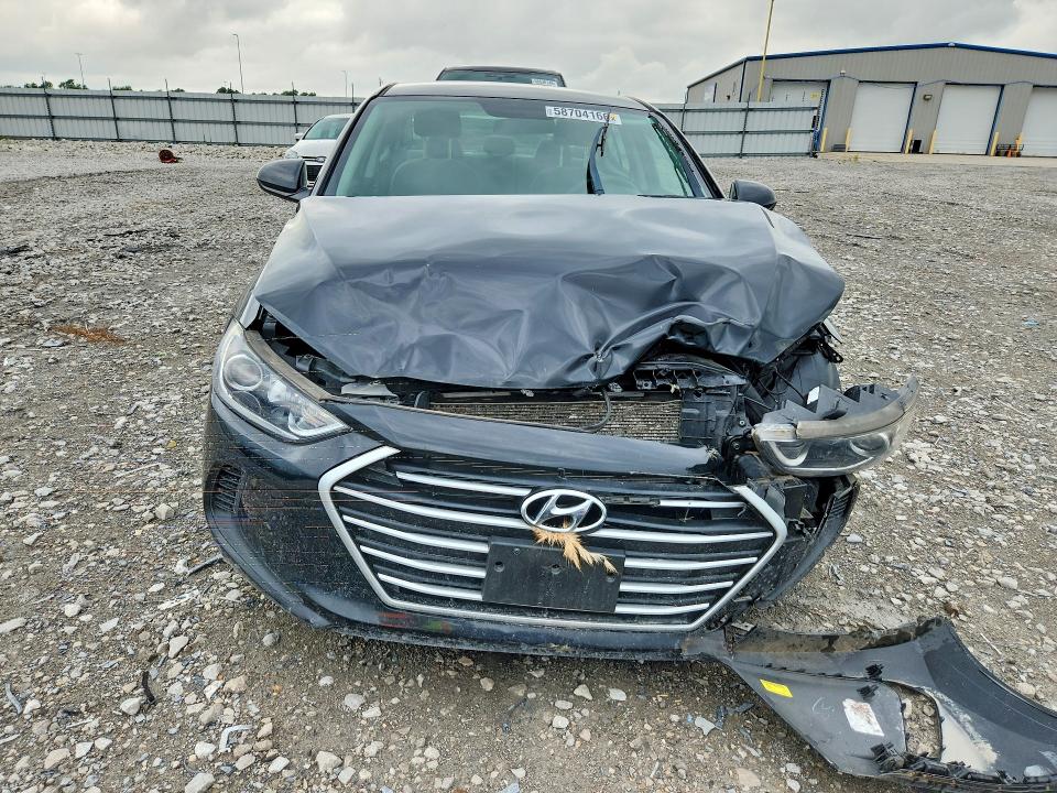58704166 :رقم المزاد ، 5NPD74LF6JH345008 vin ، 2018 Hyundai Elantra مزاد بيع