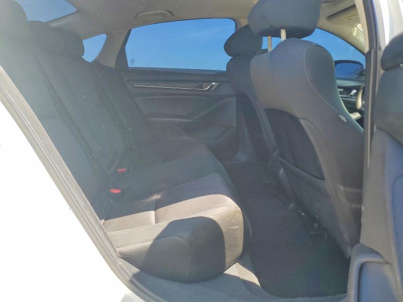 2018 Honda Accord მანქანა იყიდება აუქციონზე, vin: 1HGCV1F46JA071702, აუქციონის ნომერი: 56452906