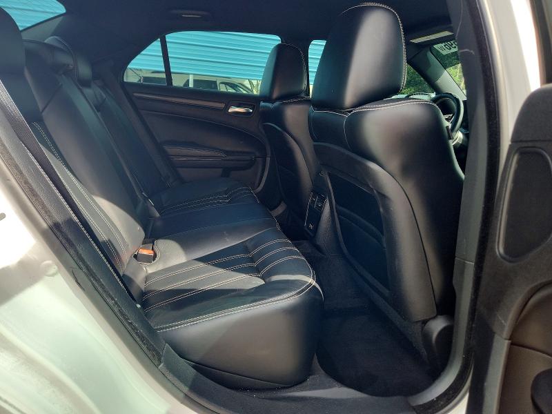 Продаж на аукціоні авто 2015 Chrysler 300, vin: 2C3CCABG8FH772873, номер лоту: 58355596
