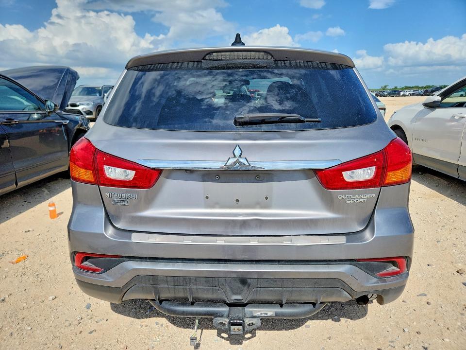 2018 Mitsubishi Outlander Sport მანქანა იყიდება აუქციონზე, vin: JA4AP3AU2JU008074, აუქციონის ნომერი: 56472226