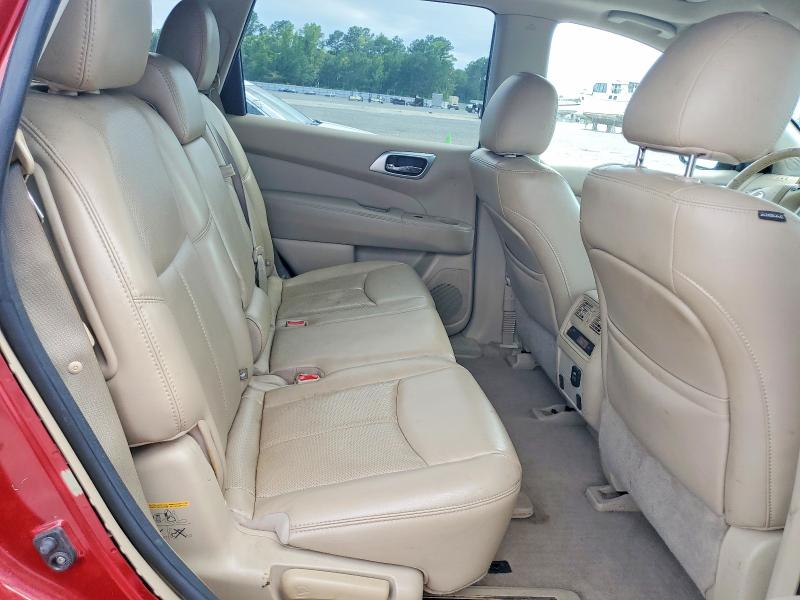 55868016 :رقم المزاد ، 5N1AR2MN8FC635773 vin ، 2015 Nissan Pathfinder مزاد بيع