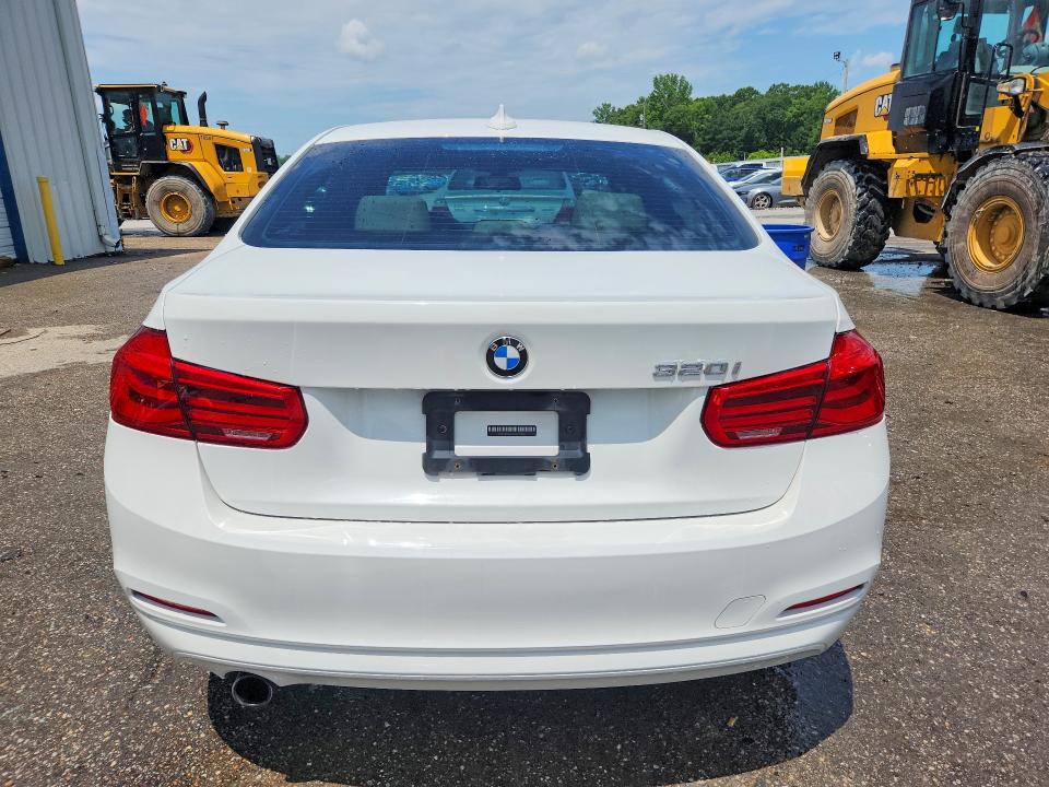Продажа на аукционе авто 2017 Bmw 320, vin: WBA8E1G57HNU15355, номер лота: 55706996