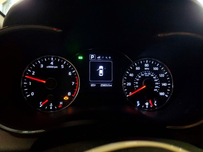 2018 Kia Forte მანქანა იყიდება აუქციონზე, vin: 3KPFL4A77JE230700, აუქციონის ნომერი: 58014036