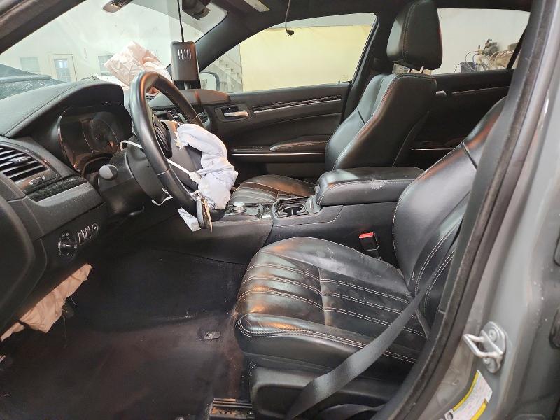 55509616 :رقم المزاد ، 2C3CCAGGXHH527066 vin ، 2017 Chrysler 300 مزاد بيع