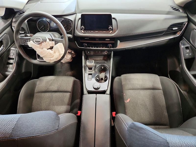 57521466 :رقم المزاد ، 5N1BT3BB4SC832387 vin ، 2025 Nissan Rogue مزاد بيع